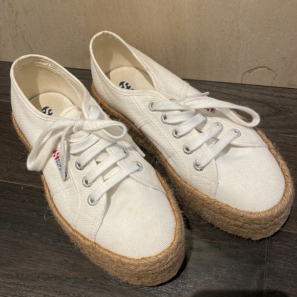 Superga raffia platform sneakers. - Picture 2 of 6